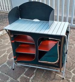 mobile cucina campeggio 