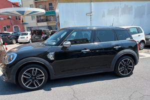 Mini Cooper Countryman 1.5 Allestimento JCW totale
