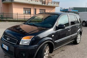 Ford Fusion GPL/Benzina