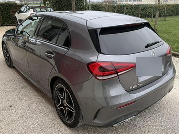 Mercedes-Benz Classe A 200 d Automatic Premium