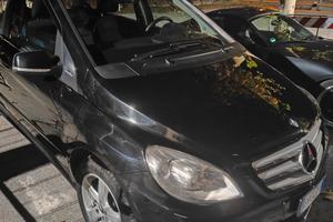 Classe B Mercedes 2011 benzina - metano