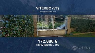 Immobile in asta di 113 m² con più di 5 locali e b