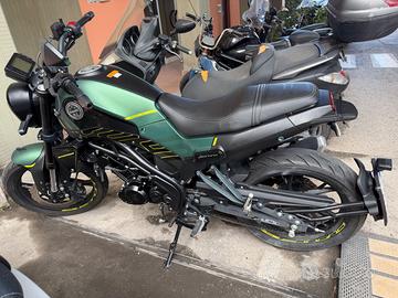 Benelli Leoncino 125
