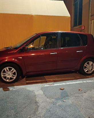 Renault Scenic II serie 1.5 diesel anno 2008