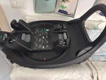Chicco base isofix 360