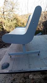 panca in metallo e seduta in legno