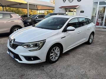 RENAULT Mégane Sporter dCi 8V 110 CV Energy Bus.