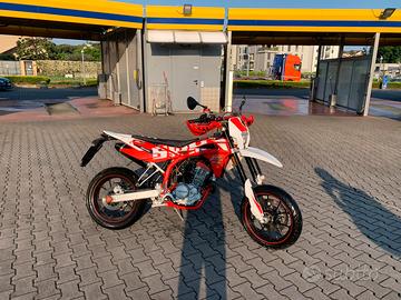 SWM sm125r