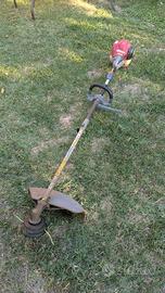 Decespugliatore Honda UMC425 4 tempi