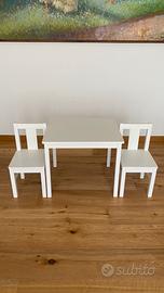 Set tavolino con 2 sedie Ikea, 3+