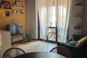 Open space a Cesano Maderno con balcone