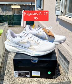 NUOVE nike pegasus 41 taglia 45