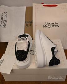 Alexander McQUEEN