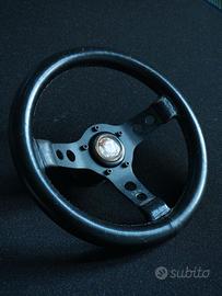 Volante Originale Fiat con Clacson e mozzo d'Epoca