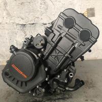 KTM DUKE 125 - ricambi