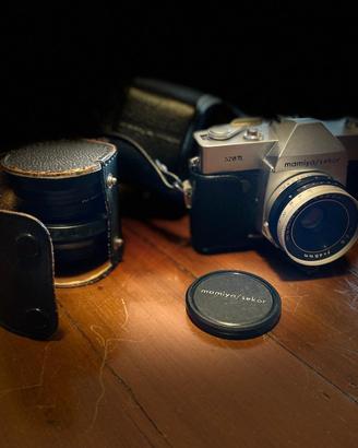 Macchina fotografica Mamiya/Sekor modello 528 TL