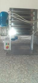 tagliapasta elettrico  per pasta fresca 