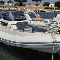 Gommone capelli Tempest 900