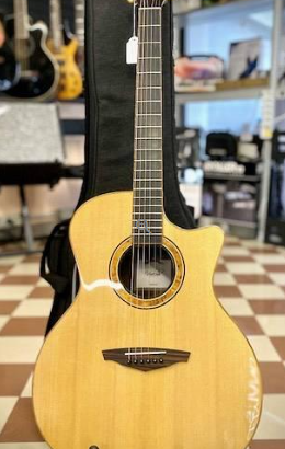 Traveler Guitars VEELAH CHITARRA ACUSTICA GUITARS