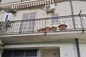 Casa di 3 piani a Solopaca (BN)