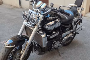 triumph rocket III classic