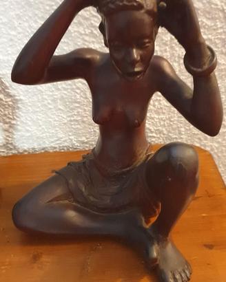 Statuette africane in legno