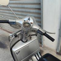 vespa p200e