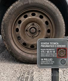 4 cerchi in ferro 14 pollici Ford 4 fori