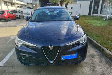 Alfa Romeo Stelvio 2.2 Diesel 190 CV Executive