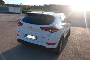 Tucson 1.7 CRDI 2016 Xpossible