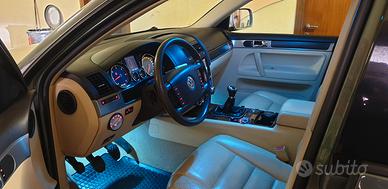 TOUAREG R5