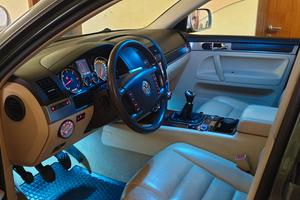 TOUAREG R5