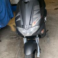 Gilera runner 200