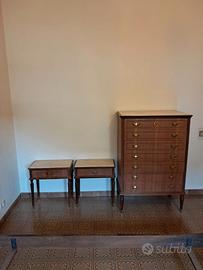 2 Comodini e cassettiera vintage anni '60