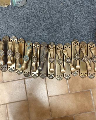 16 Maniglie Vintage Ottone
