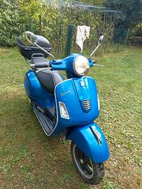 Piaggio Vespa 300 super