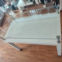 tavolo espositore negozio abbigliamento 