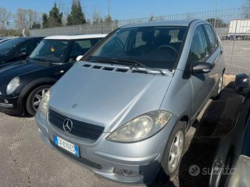 MERCEDS A150 2006 METANO