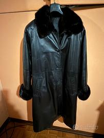 Giacca in pelle con collo di visone