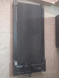 Tapis roulant senza manubrio salvaspazio