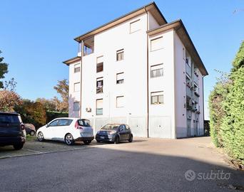 2 LOCALI A REGGIO NELL'EMILIA