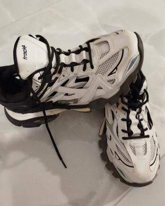Balenciaga track 2