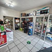Negozio di telefonia-elettrodomestici-Cosmetici