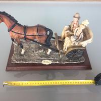 Carrozza calesse sposi ceramica capodimonte