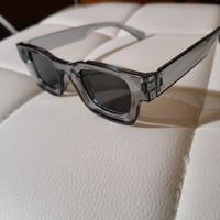 Occhiali da sole piccoli 