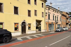 NEGOZIO A SAN BONIFACIO