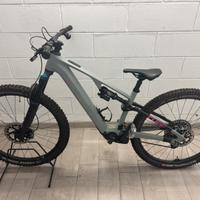 Ebike MTB Cube AMS Hybrid One44