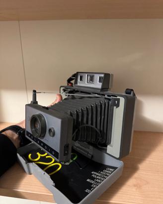 POLAROID 320 LAND CAMERA AUTOMATIC NUOVA OLD STOCK