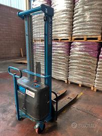 Elevatore elettrico usato portata 1.200 kg
