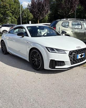 Audi tt 8s 245cvquattro sline stronic B&O magnetic